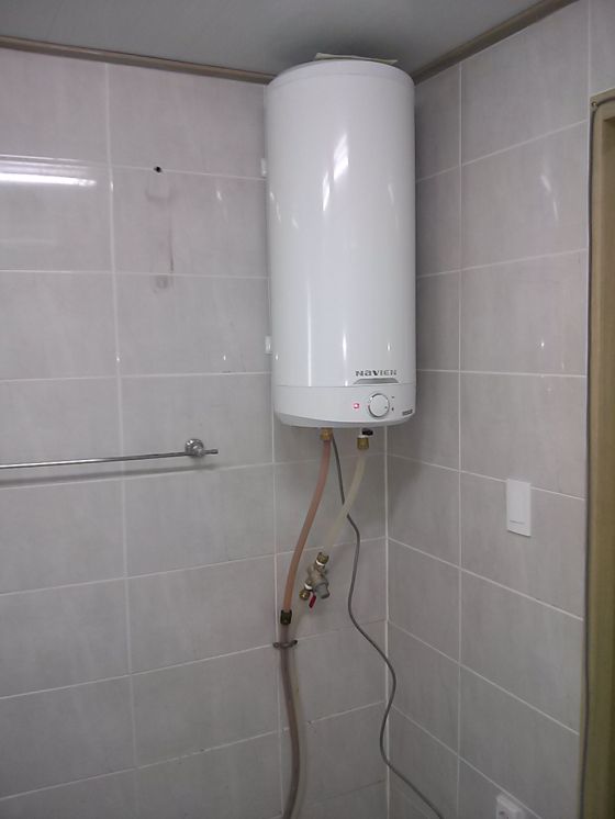 서문로교회사택 경동스텐전기온수기50L설치현장