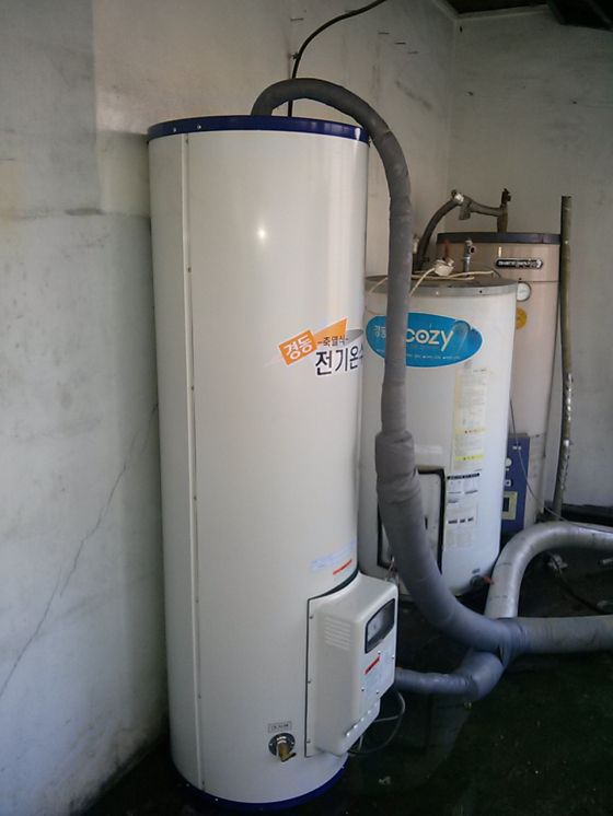 달성동주택경동스텐전기온수240L설치현장