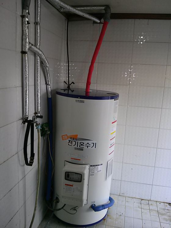 농공목재공장경동스텐전기온수기340L설치현장