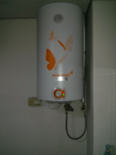 성화여고여자샤워장경동50L벽걸이설치현장