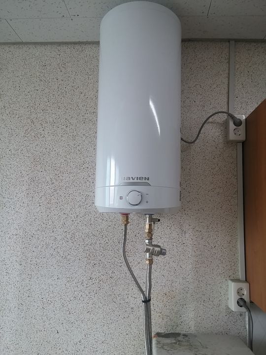 가천역 경동스텐전기온수기 50L 설치 