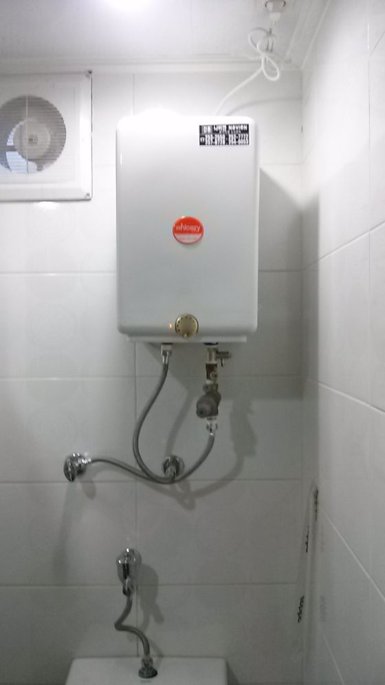 동성로 addidas매장 경동전기온수기 15L설치