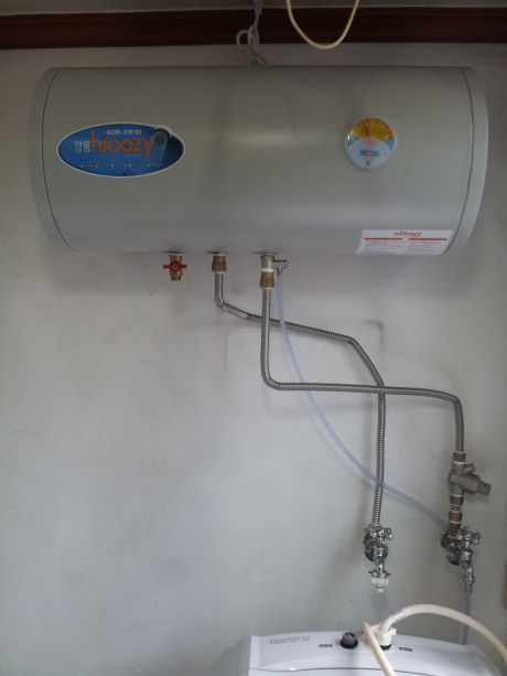 신천동광양빌라경동전기온수기50L설치현장