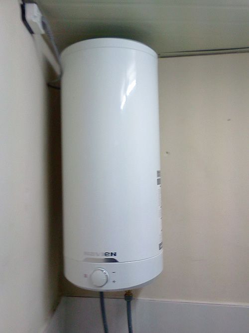 북성로스텐전기온수기설치현장