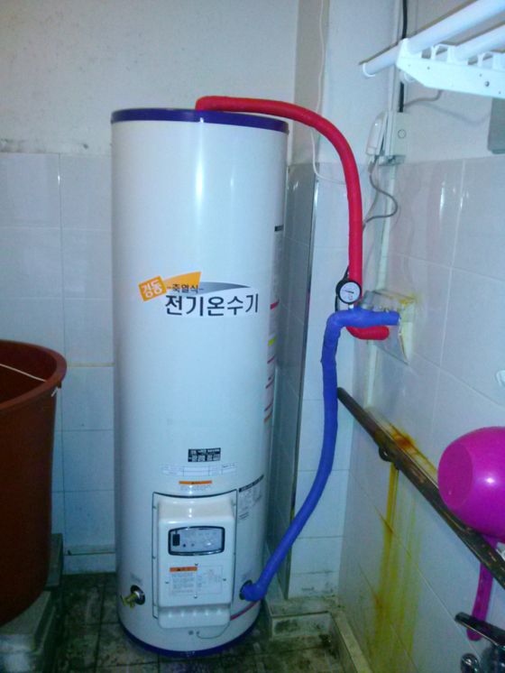 대명동 123노인복지센터 경동스텐전기온수기 240L 설치현장